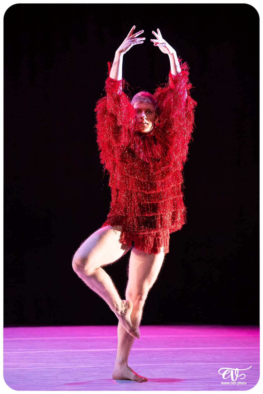 A4 (COMME LA FEUILLE) CIE CHICOS MAMBO